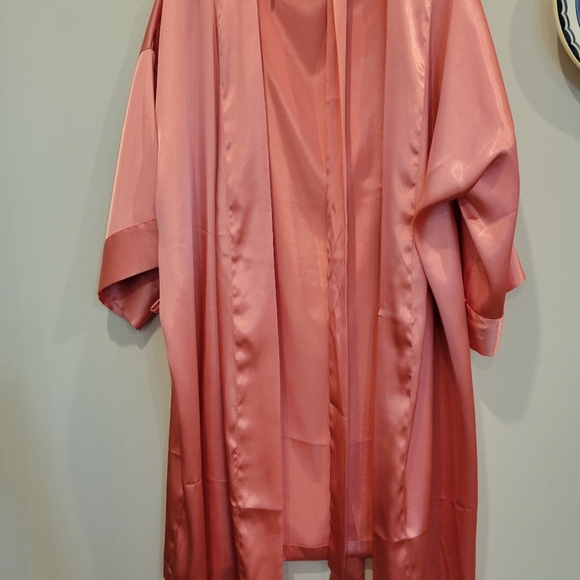 Maggie Lawrence Pink Kimona Dressing Gown With Belt Silky Feel - Picture 4 of 8